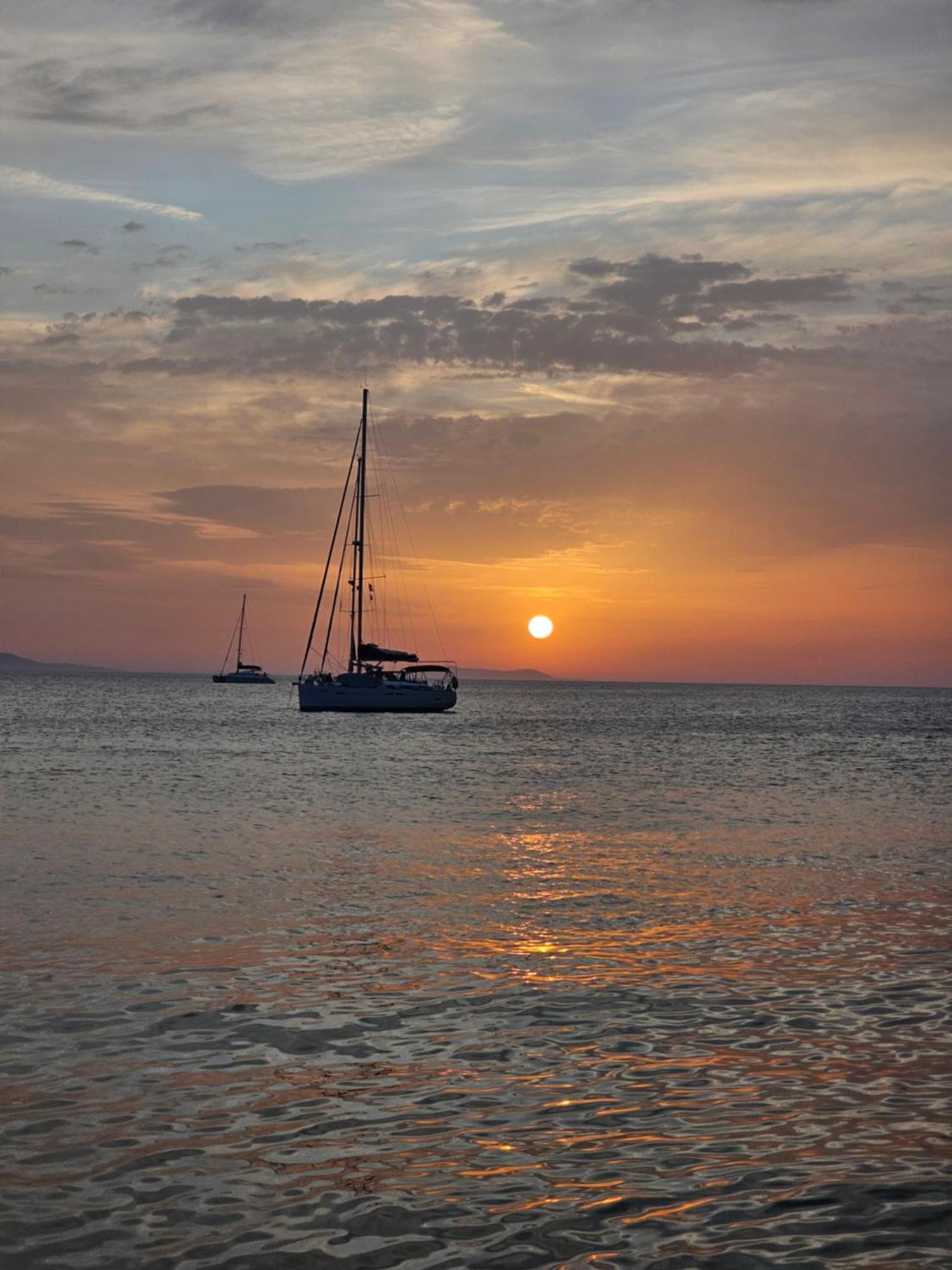 Can-Can Mykonos Town Luaran gambar